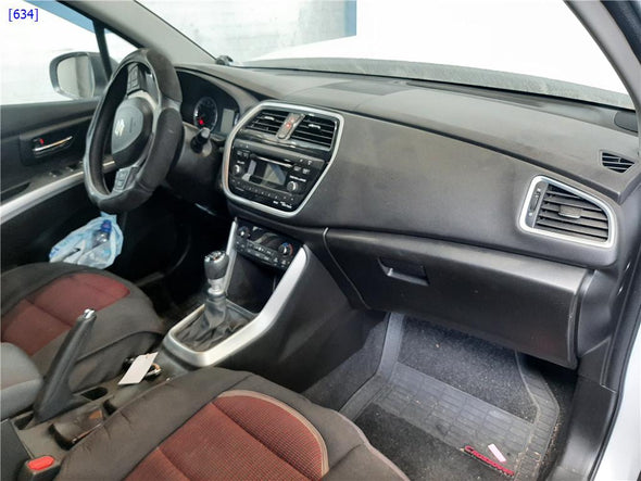 לוח שעונים דיגיטלי לסוזוקי SX4 קרוסאובר 2013-2021