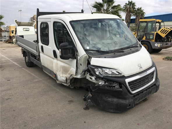 תא כפפות תחתון ימני לפיג'ו בוקסר 2008-2021