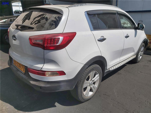 תא איחסון בין מושבים לקיה ספורטאז 2010-2016