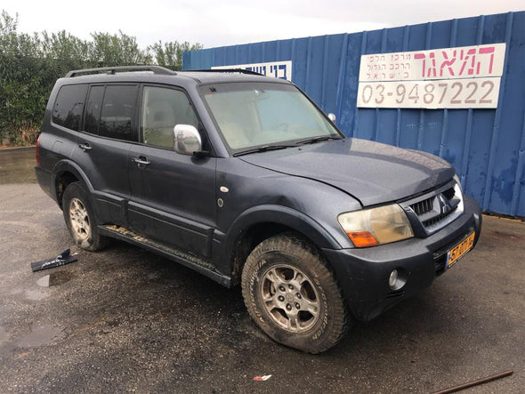 מחשב בקרת יציבות 8633A004 למיצובישי פאגרו 2003-2007