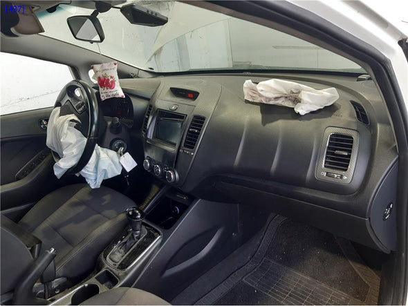 שטיח גומי/בד אחורי שמאל לקיה פורטה 2013-2018