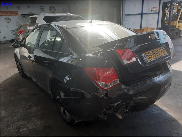 פנס ערפל קדמי ימין לשברולט קרוז 2009-2013