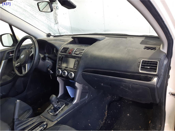 תריס איוורור ימין בדשבורד לסובארו פורסטר 2013-2018