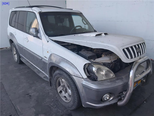 פח ניצב קדמי אמצעי ליונדאי טראקאן 2003-2007