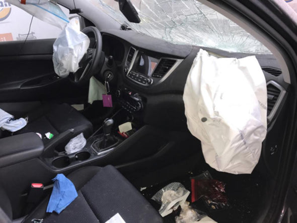 תא כפפות תחתון ימני ליונדאי טוסון 2015-2019