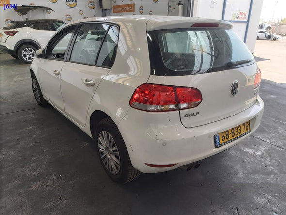 תא כפפות תחתון ימני לפולקסווגן גולף 2009-2013