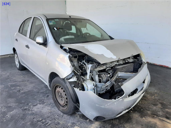 תפס למגן שמש שמאל לניסן מיקרה 2013-2019