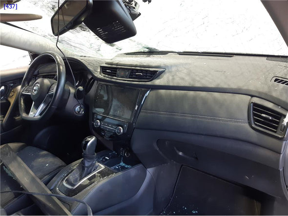 פס קישוט ימין לחלון אחורי לניסן איקס טרייל 2015-2021