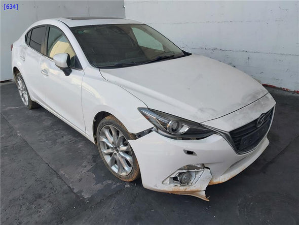 מתיז מים קדמי שמאל לשמשה קדמית למזדה 3 2013-2019