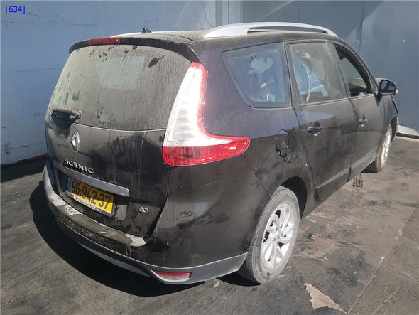 כיסוי פנס ערפל קדמי ימין לרנו סניק 2010-2017