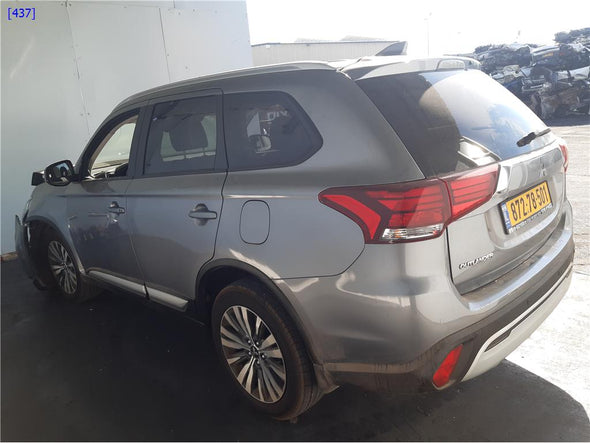 משולש פנימי לראי חיצוני רגיל שמאל למיצובישי אוטלנדר 2013-2021