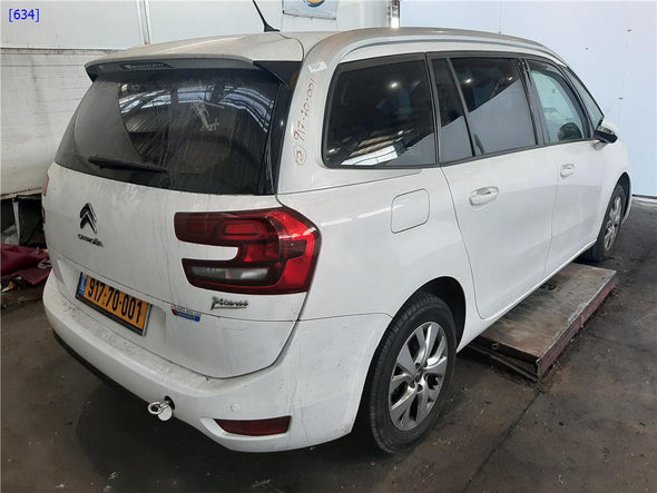 תאורת פנים אמצעית לסיטרואן C4 גרנד פיקסו (ספייס-טורר) 2014-2021